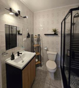 Departamento primera línea frente al casino.