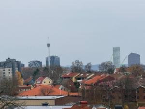 3BR • 6 Beds • Workers • Krokslätt • All-Inc •