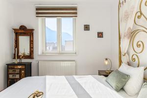 Vintage Suites by Black Church