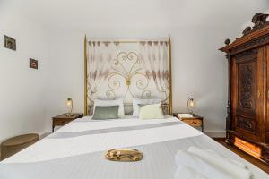 Vintage Suites by Black Church