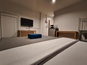 D45 Home - BTS Ratchathewi N1 Station