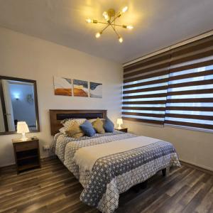 Departamento primera línea frente al casino.