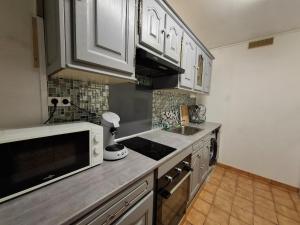 Séjour tout confort, metro 8 station les Juliottes à 7 min, à 20 min de Paris