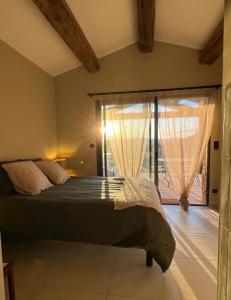 Villa haut de gamme et sa bergerie vue, imprenable