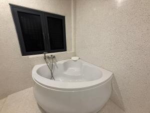 Longevity House Luangprabang