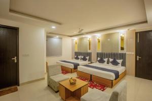 Precesion Palace Suites Near Delhi Airport