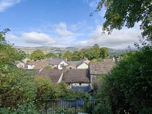 2 Bed in Castleton oc-o30120