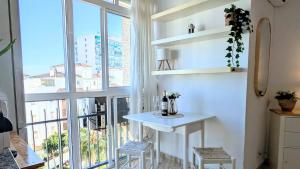 Seaview Studio in Benalmádena right by the beach