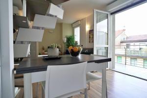 Palazzo Candiani - Stylish Apartments steps from PoliMi Bovisa Campus by Rentopolis