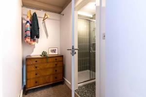 The Coach House, Gatwick