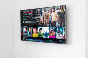 Stylish 2Bed Apartment - Parking - Smart TV - Wi-Fi Netflix 52C