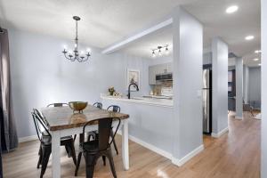 Great Rocky Mountain 3BR Condo in Canmore DT