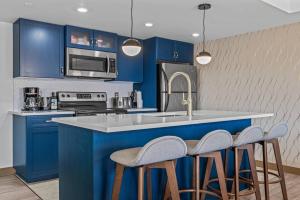 Free Arcade Delightful Stay in Rocky Mountains