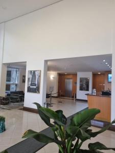 Ao lado da Paulista e metrô lazer completo com estac