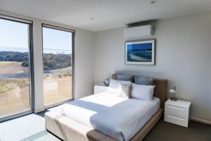 St Andrews Golf Course and Nature Getaway