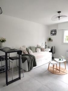 Studio Cosy, résidence sécurisée, parking privé