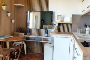 Apartment with pool - sea view