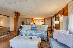 New England Hideaway on Historic 1859 Estate!