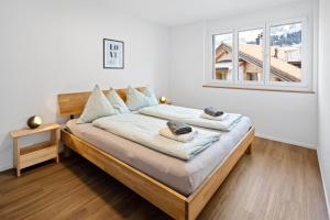 Chuenislodge1 Neu, grosse Terrasse & Designerofen, prächtige Aussicht