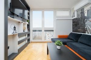 Chłodna 11 Warsaw City Apartment by Solarento