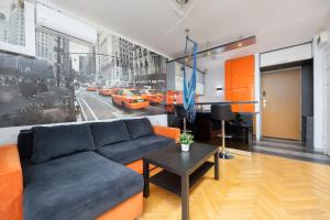 Chłodna 11 Warsaw City Apartment by Solarento