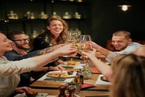 Kindred Resort Luxury Ski In, Ski Out 3 Bedroom Residence At The River Run Gondola