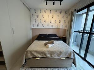 Estiloso Studio em Pinheiros com piscina e academia