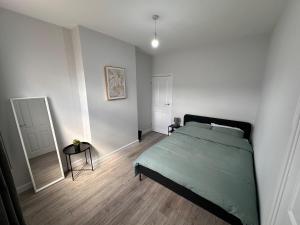 Cosy 2-Bed - Wi-Fi & Smart TV