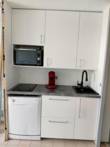 Appartement avec vue mer, port et golf