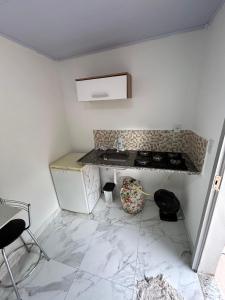 Kitnet mobiliado no Caiçara, de fácil acesso ao centro e shopping