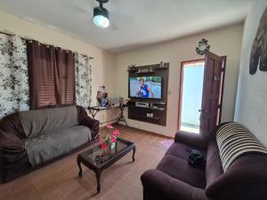 Casa Azul no Centro Ilha Comprida