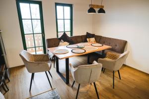 Vinařská búda nad golfem