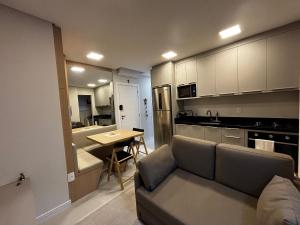 Apto c Churrasqueira 500m da Praia LPR1304