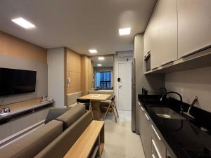 Apto c Churrasqueira 500m da Praia LPR1304