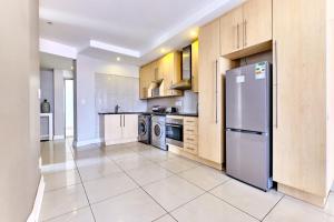 Glammys Suites at Hydro Park