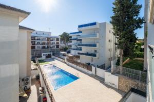 Hauzify I Apartaments Coral