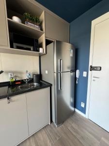 Studio novo mobiliado e decorado