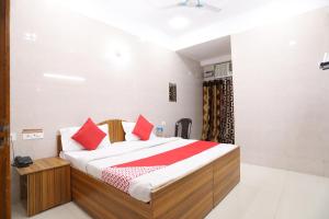 Hotel O Shree Raghuvar Dham