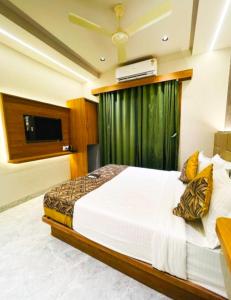Hotel Sunshine Suites IGI Airport