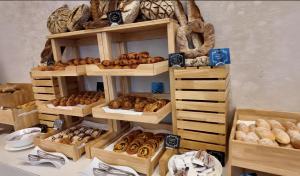 Panoramic Burj Khalifa views-64th floor infinity pool