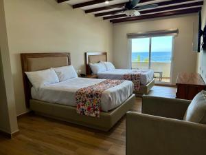 Dmytris Original La Fonda Restaurant & Hotel