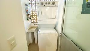 Departamento equipado, cercano al aeropuerto y con Alberca