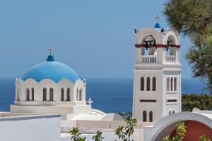 Kokos Traditional Houses Santorini Greece