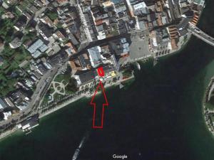 Lake View Apartment, Blick auf den Traunsee und auf das Schloss Orth - ideal für Paare und Genießer