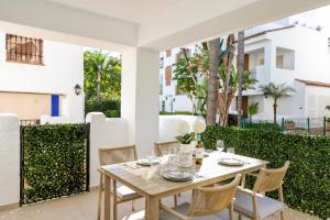 San Pedro beachside apartment