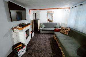 BraziHouse - pine escape with jacuzzi