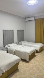 فندق فؤاد علي العذي للشقق المخدومه