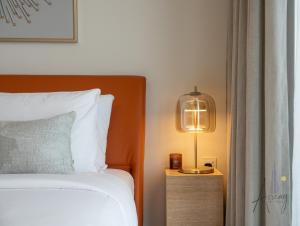 Burj Khalifa View Luxe 1BR Paragon by IGO