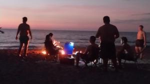 Beachfront AC Cave Cabin for 10pax