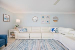 Phoenix V 1003 condo